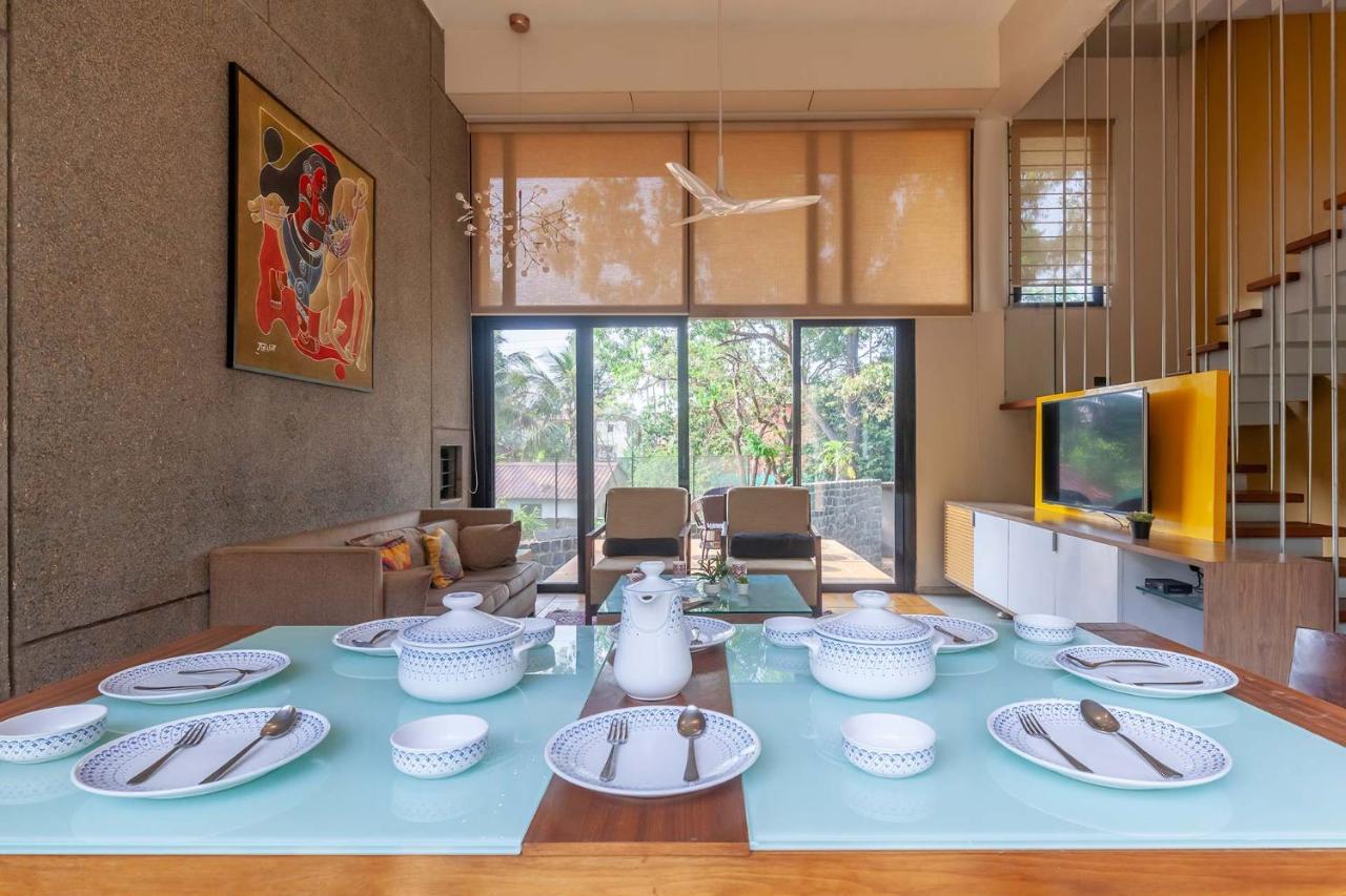 Villa Foresta By Stayvista With Modern Decor, Swimming Pool & Expansive Lawn For A Perfect Escape Lonavala Εξωτερικό φωτογραφία