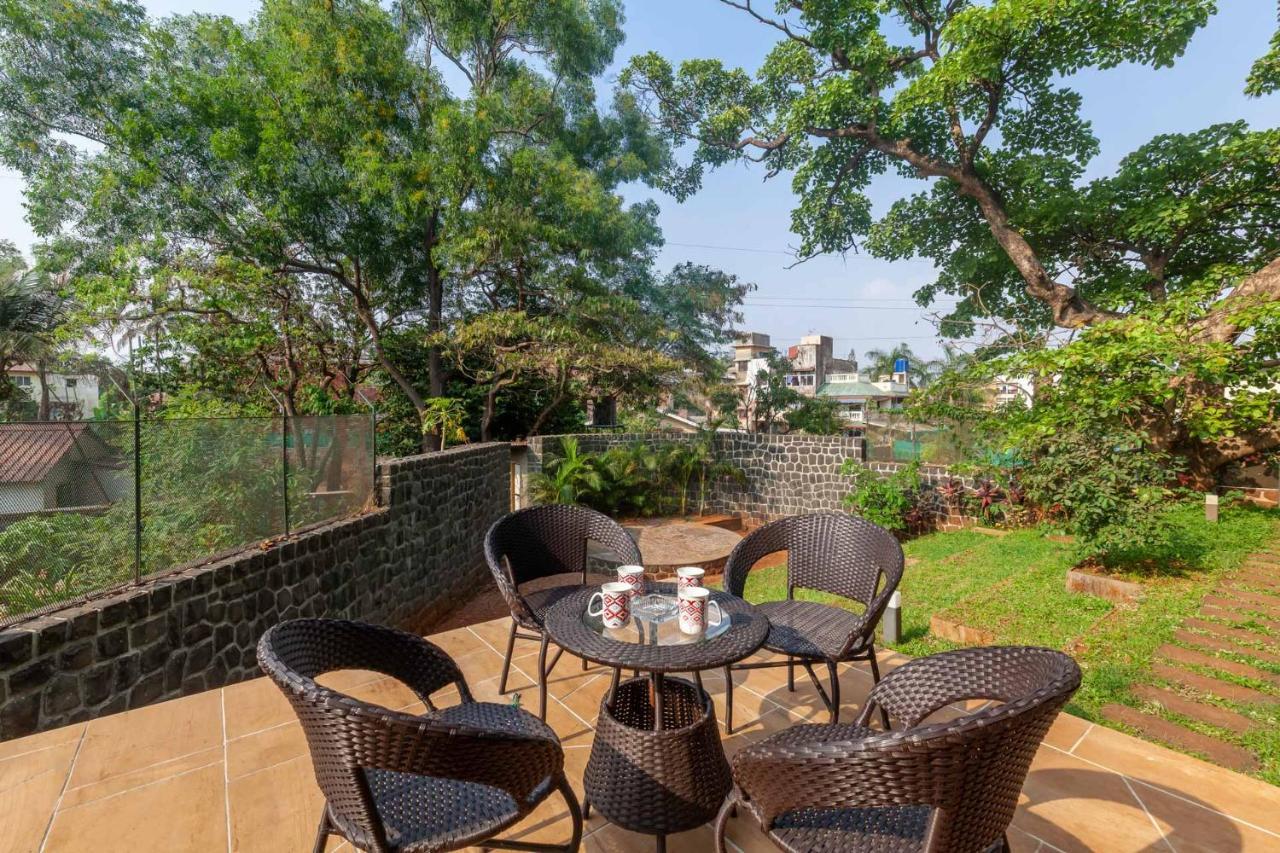 Villa Foresta By Stayvista With Modern Decor, Swimming Pool & Expansive Lawn For A Perfect Escape Lonavala Εξωτερικό φωτογραφία