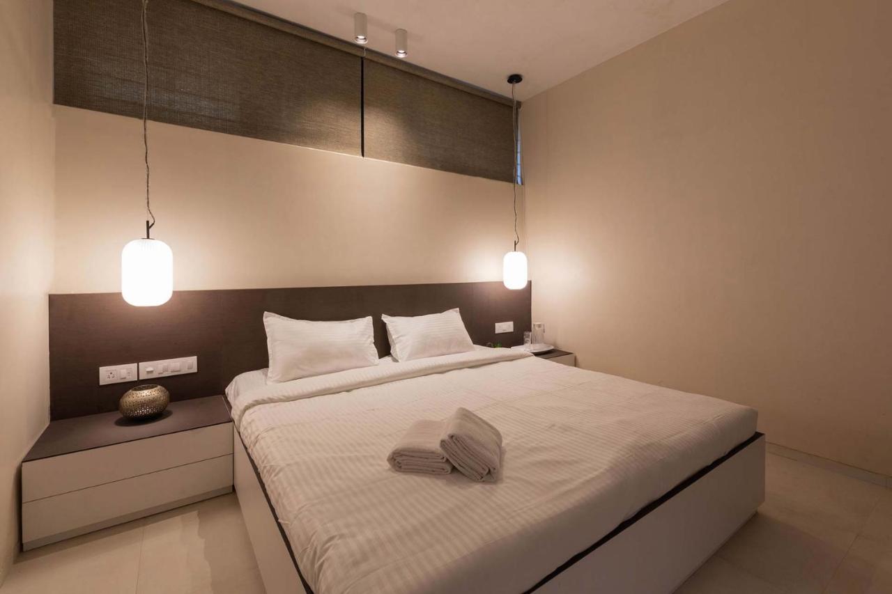 Villa Foresta By Stayvista With Modern Decor, Swimming Pool & Expansive Lawn For A Perfect Escape Lonavala Εξωτερικό φωτογραφία